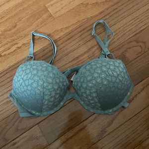 Victoria’s Secret Push Up Bra